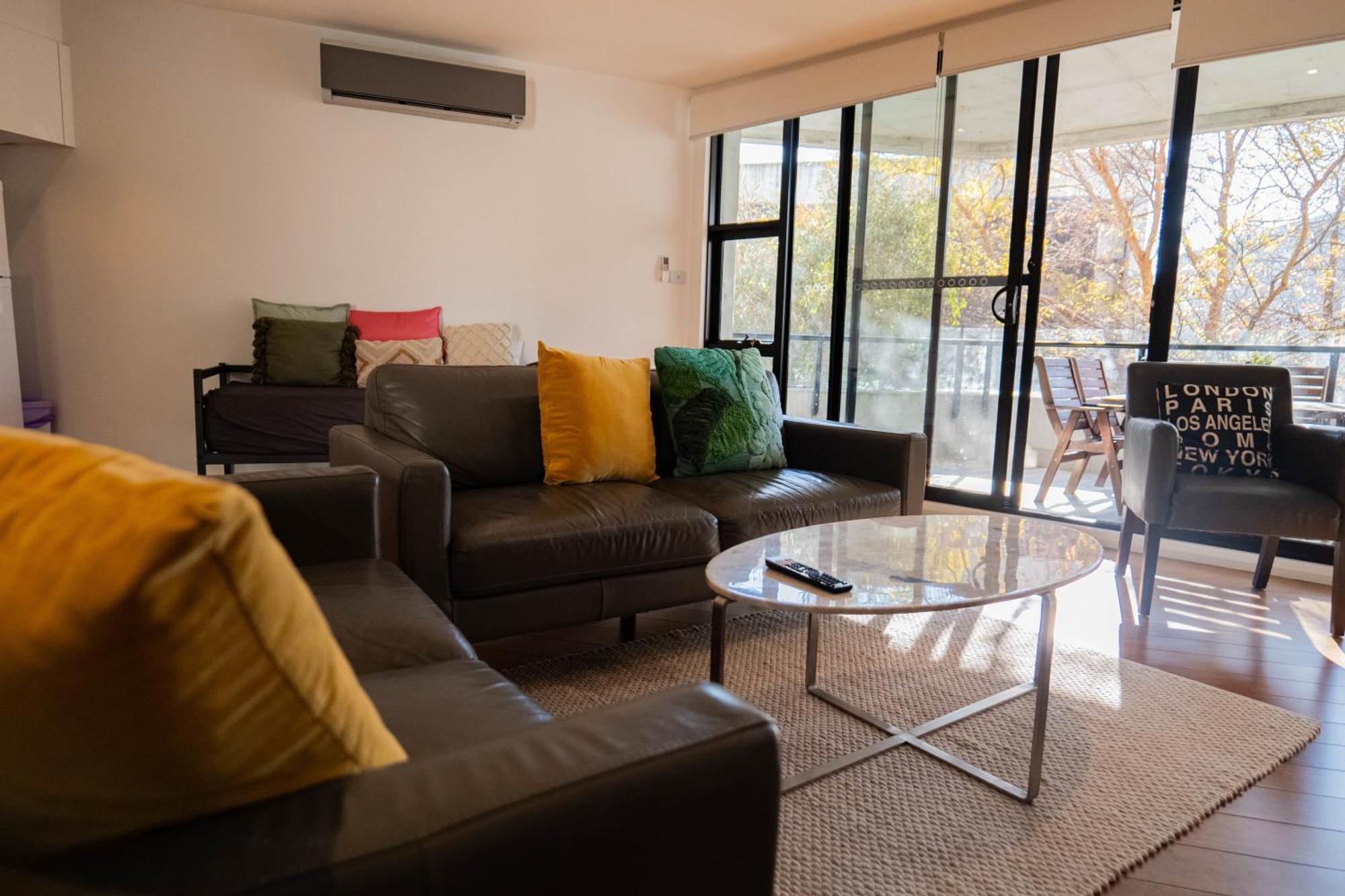 Large Executive 3 Bedroom Yarralumla
